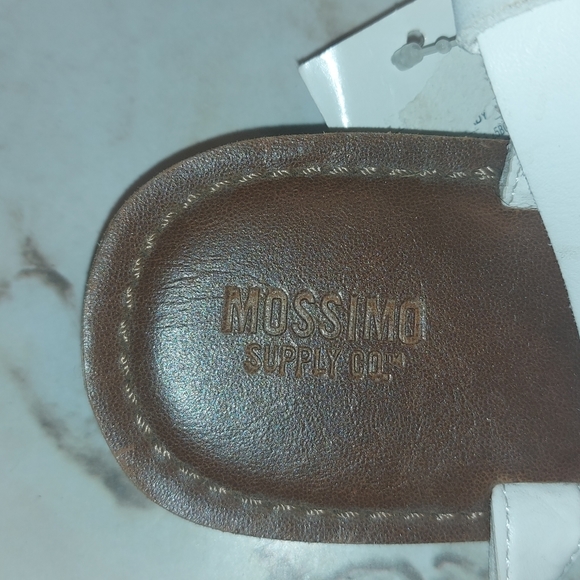 Women's sandals - Picture 2 of 4